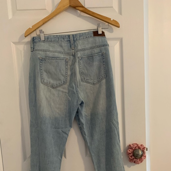 Hollister Relaxed ripped jean - Picture 4 of 4